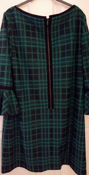 Tahari Plaid Fall/Winter Dress with Bell Sleeves - Picture 7 of 12